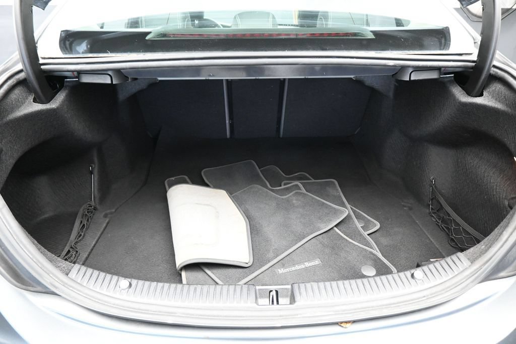 Used 2019 Mercedes-Benz C 300 Sedan image 33