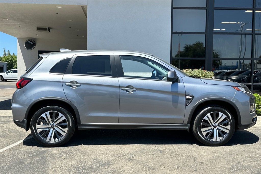 New 2025 Mitsubishi Outlander Sport ES image 4