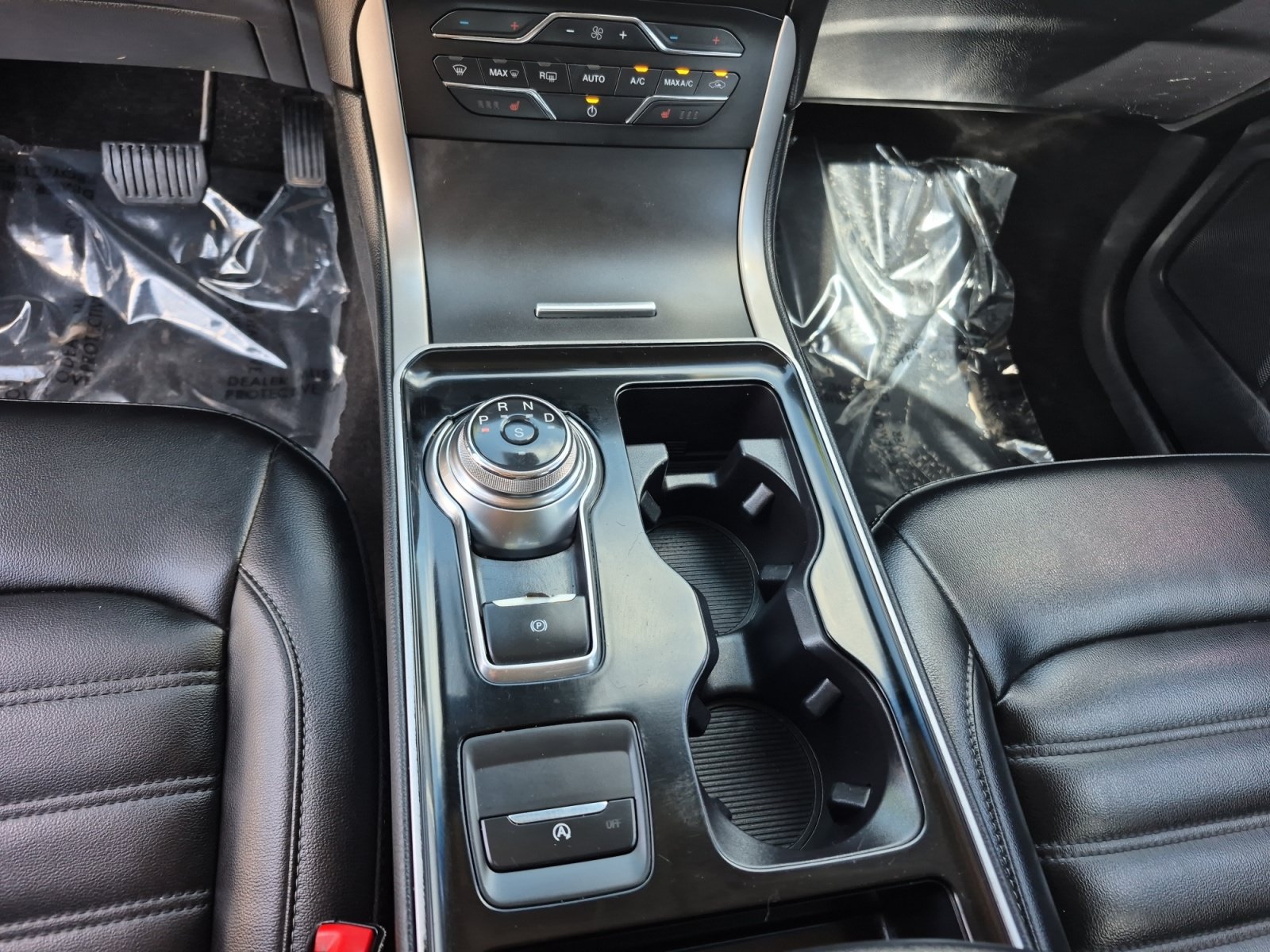 Used 2019 Ford Edge SEL w/ Equipment Group 201A AWD/4WD image 12