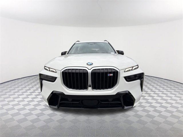 Used 2025 BMW X7 M60i video 2