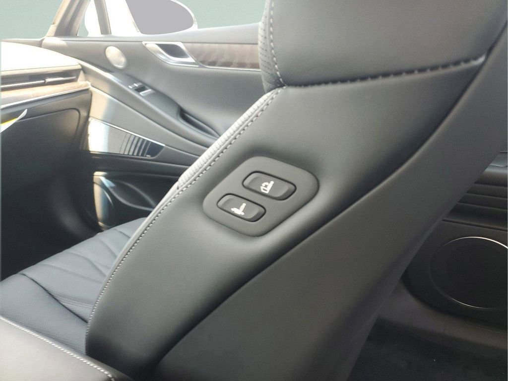 New 2023 Genesis Electrified G80 image 23