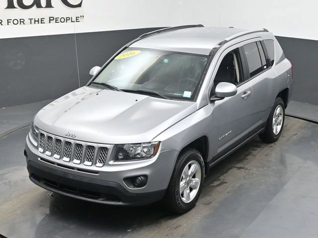 Used 2016 Jeep Compass Latitude image 44