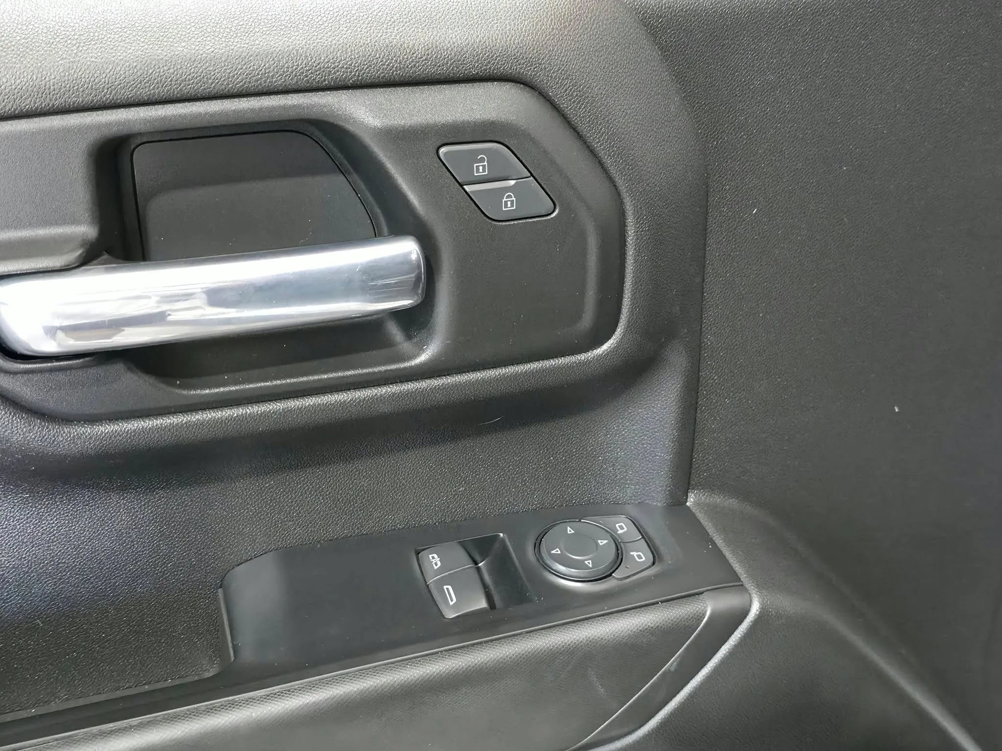 Used 2021 Chevrolet Silverado 1500 W/T w/ WT Value Package RWD image 24