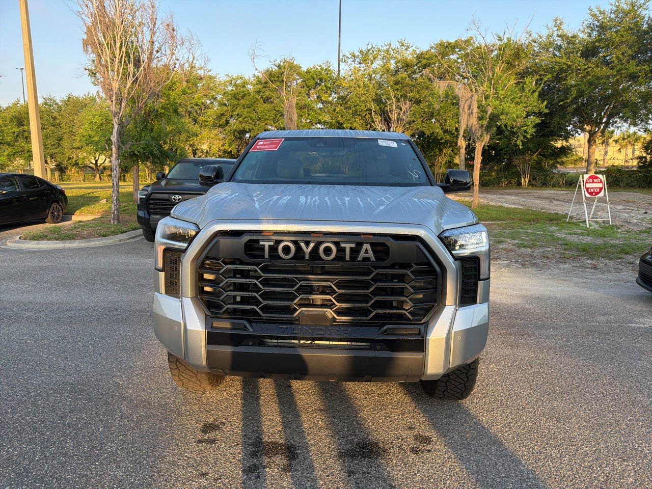 Used 2026 Toyota Tundra Limited AWD/4WD image 8