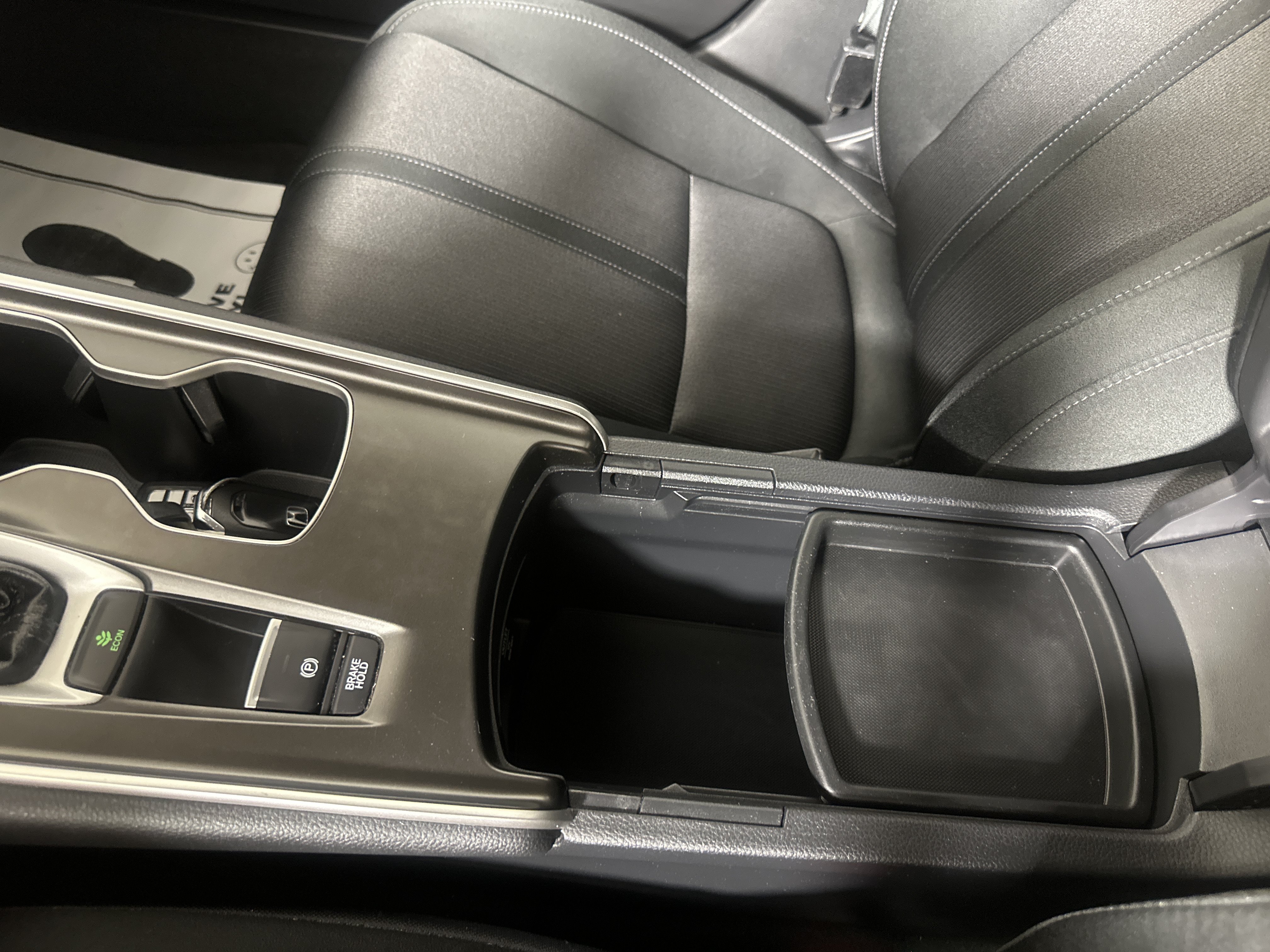 Used 2018 Honda Accord EX image 19