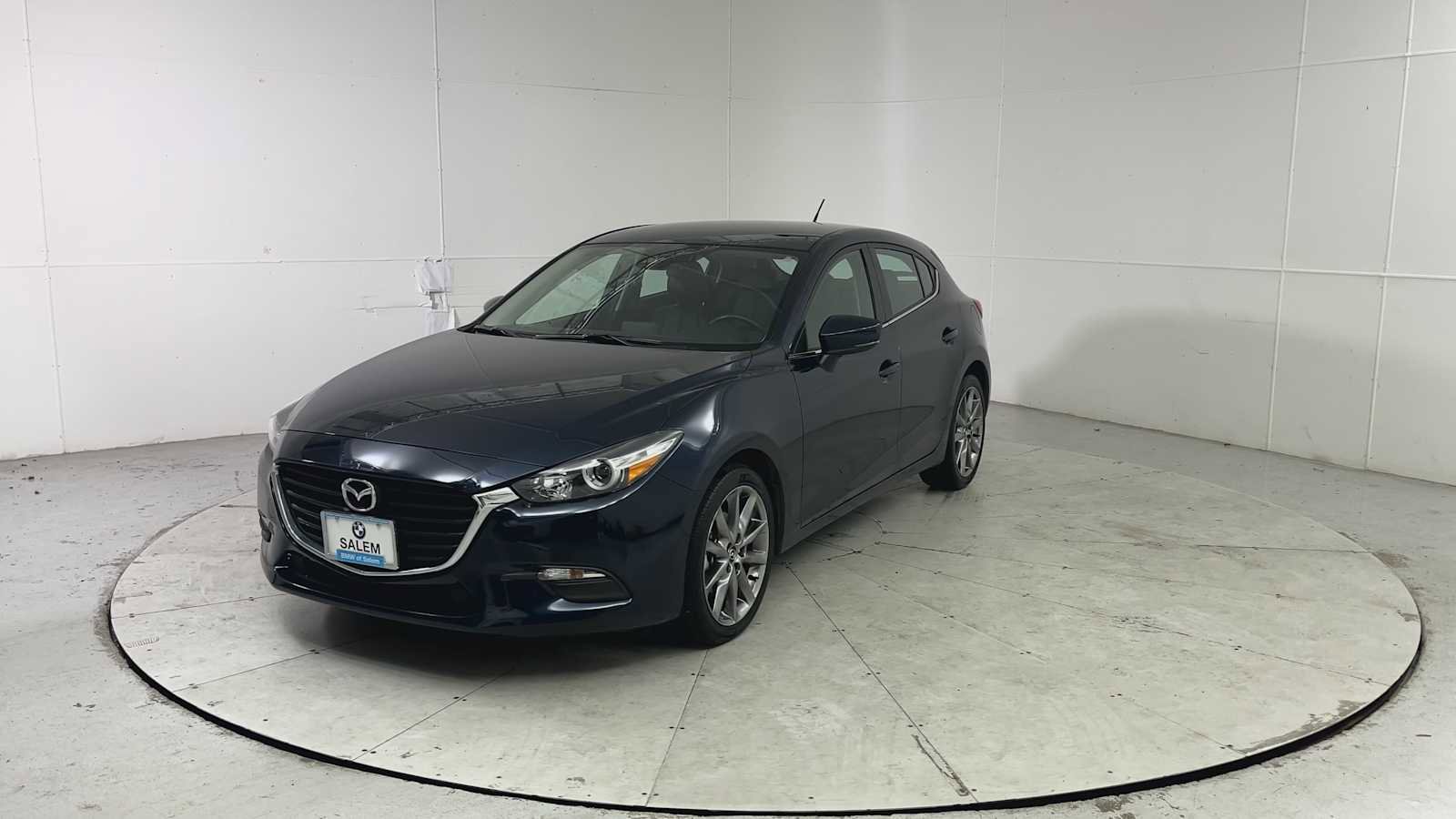 Used 2018 MAZDA MAZDA3 Touring image 6