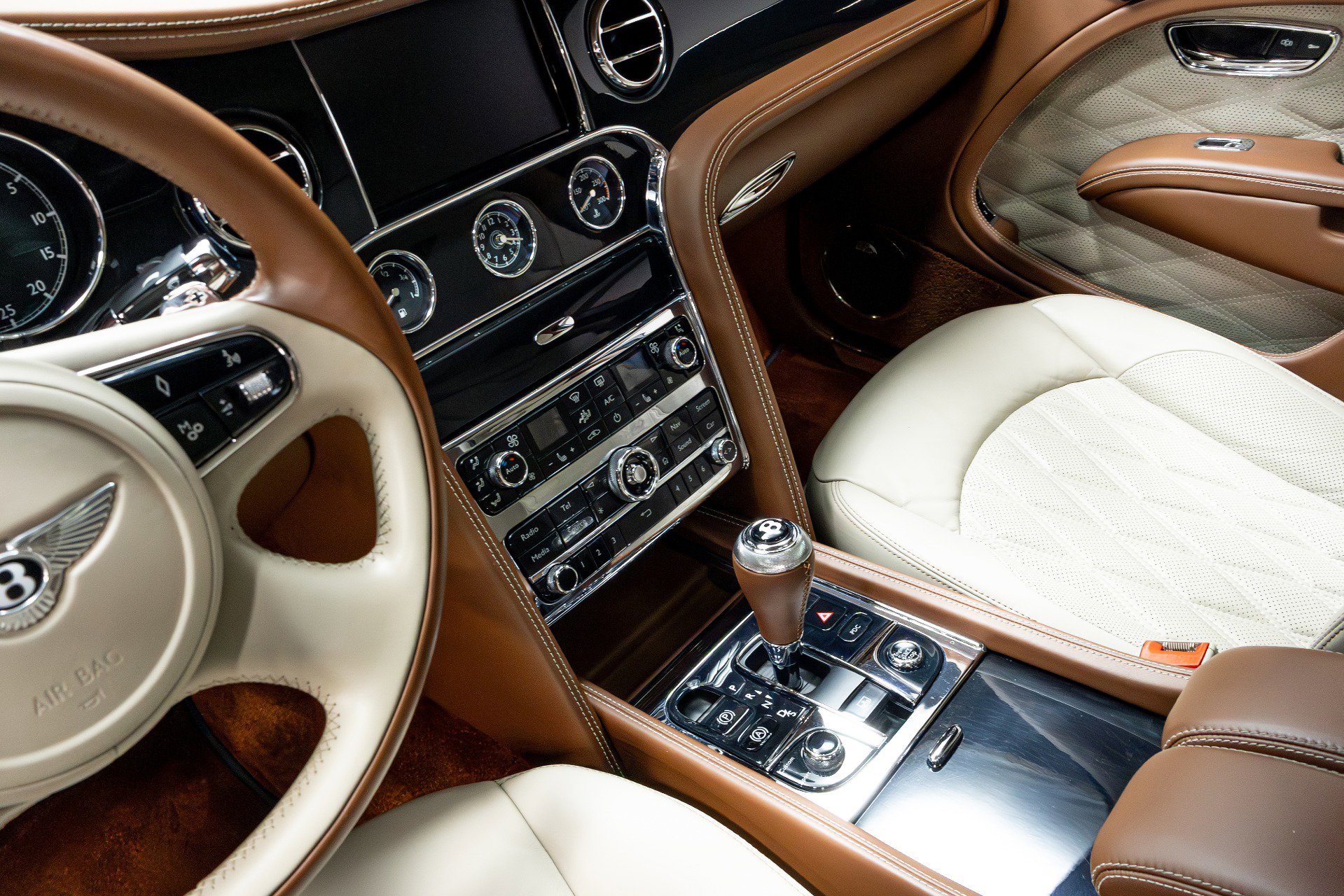 Used 2017 Bentley Mulsanne Speed image 81