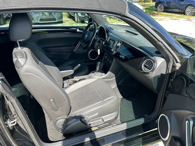 Used 2016 Volkswagen Beetle 1.8T Denim FWD image 11