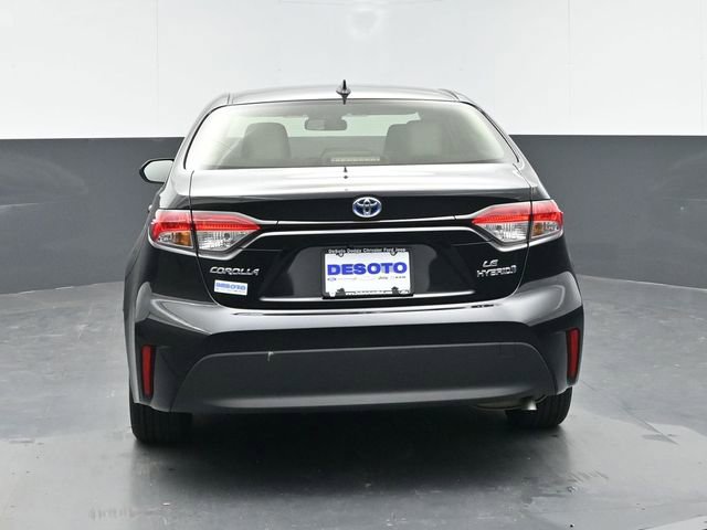 Used 2024 Toyota Corolla LE image 7