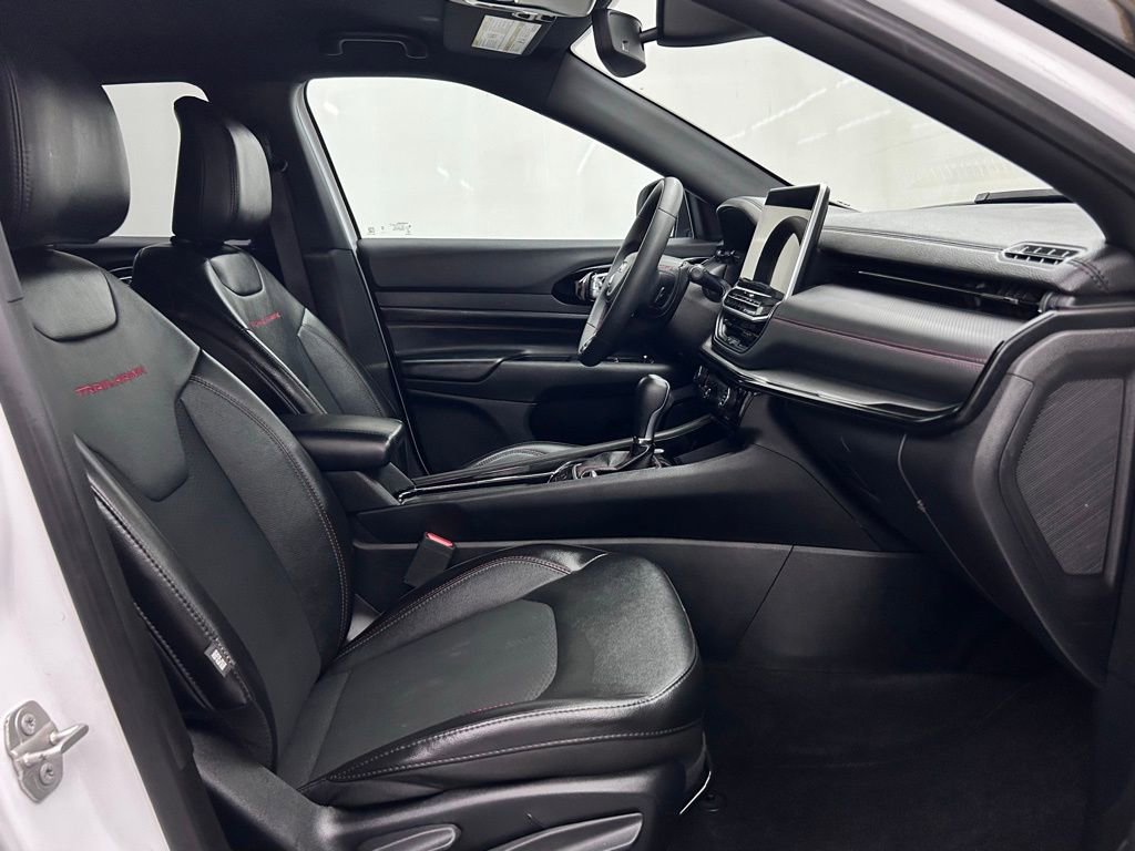 Used 2023 Jeep Compass Trailhawk image 21