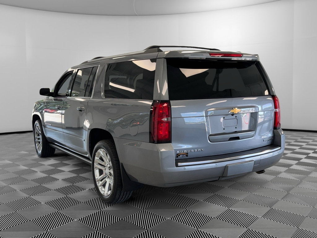 Used 2020 Chevrolet Suburban Premier w/ Premier Plus Edition AWD/4WD image 6