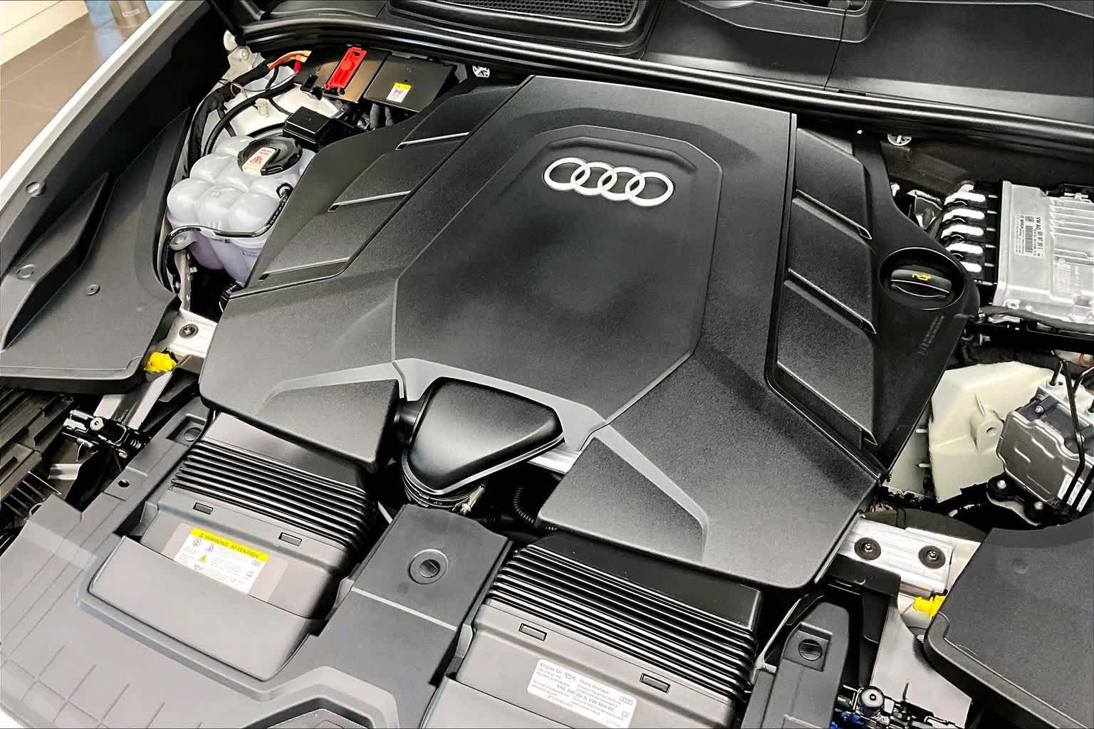 Certified 2023 Audi Q8 Premium w/ Convenience Package AWD/4WD image 31