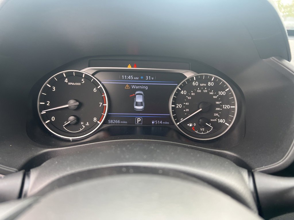 Used 2024 Nissan Altima 2.5 SV image 8