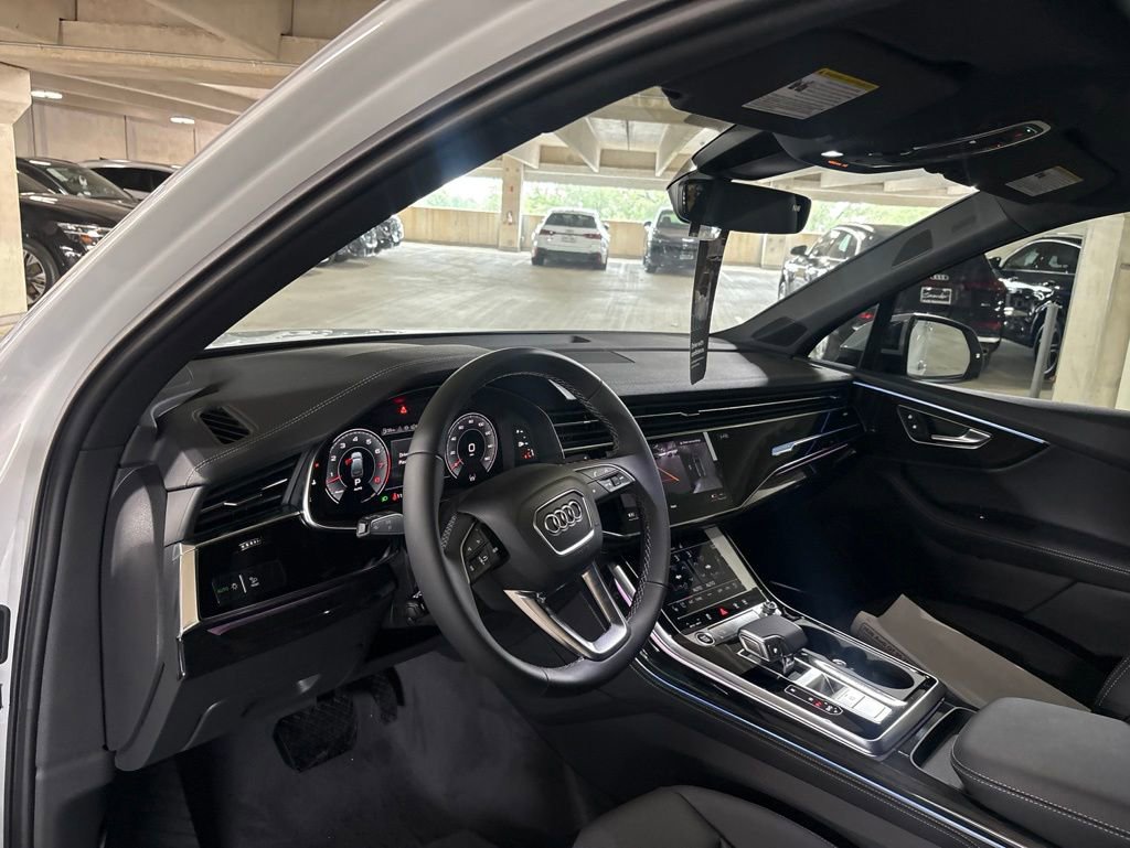 New 2026 Audi Q7 3.0T Premium Plus AWD/4WD image 12