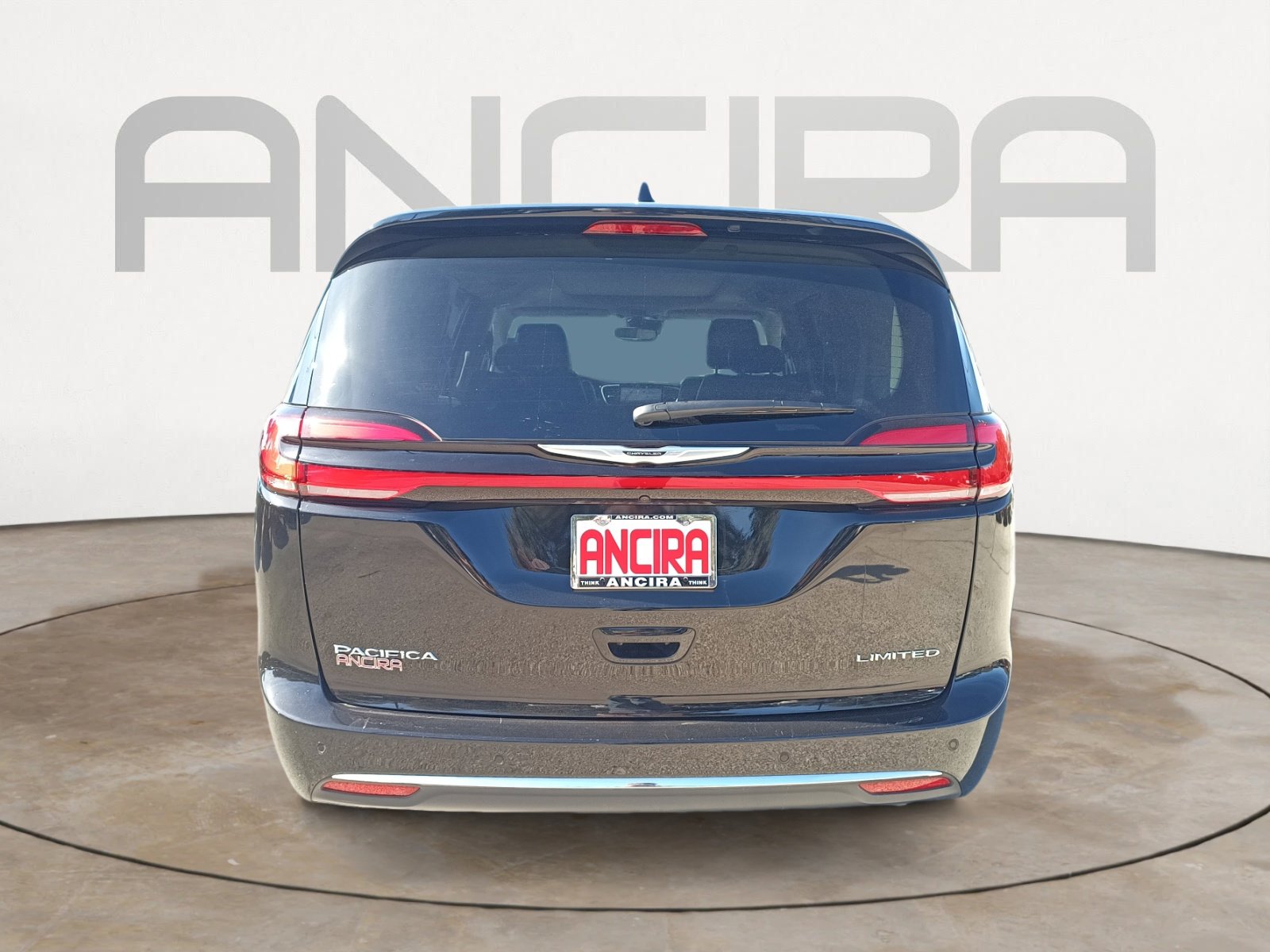 Certified 2024 Chrysler Pacifica Limited image 9