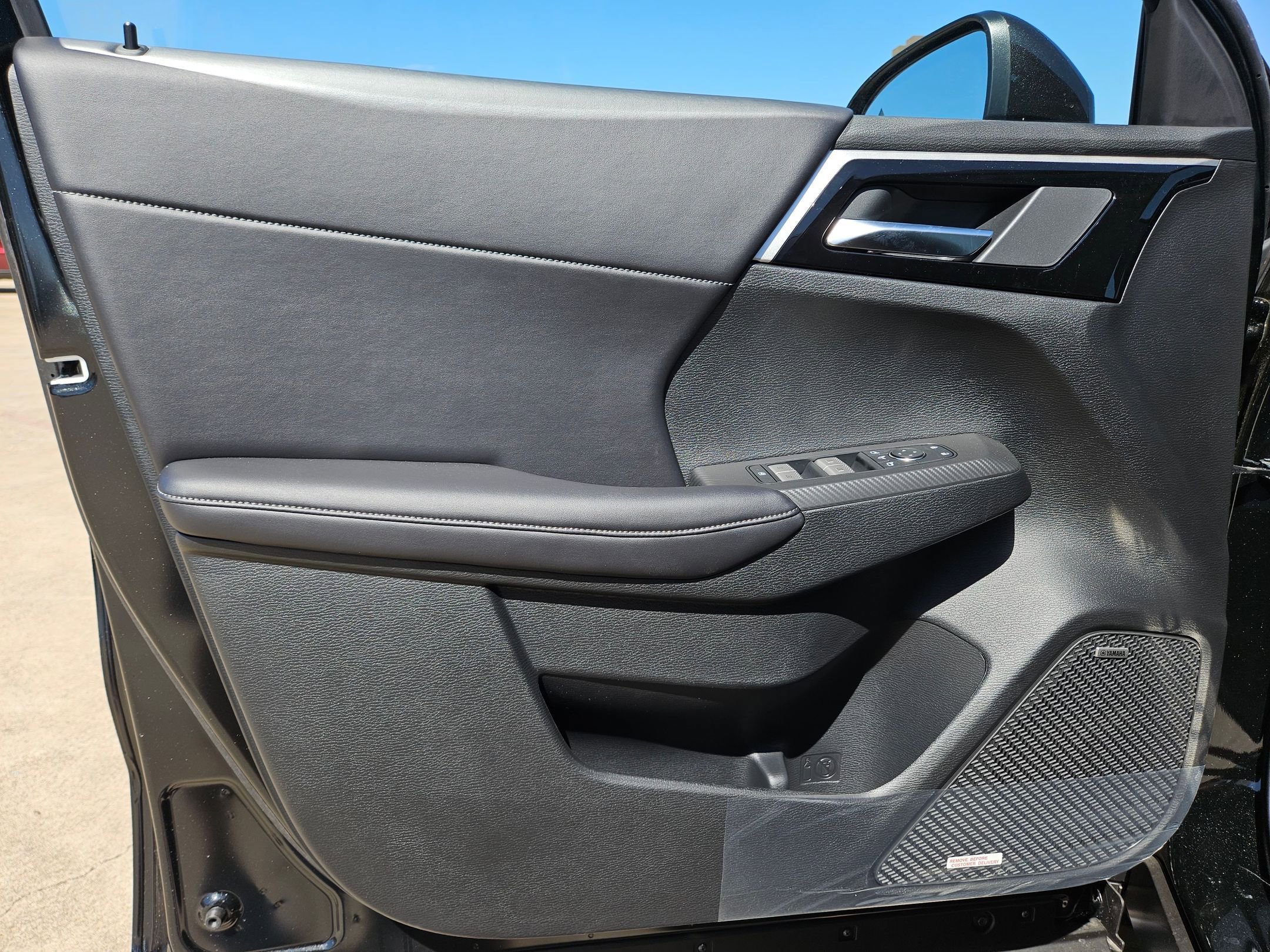 New 2026 Mitsubishi Outlander SE AWD/4WD image 11
