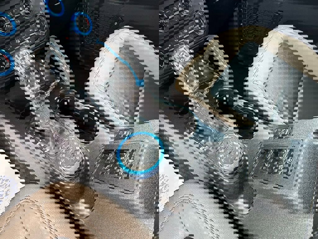 Used 2022 Ford Bronco Wildtrak image 17