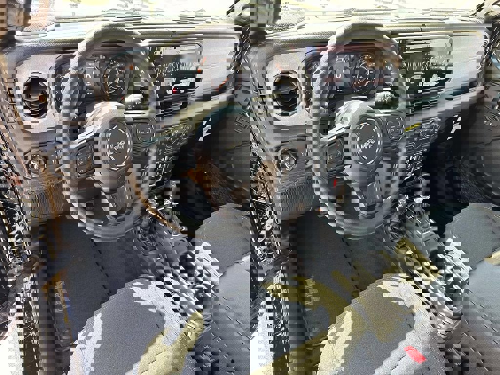 New 2026 Jeep Gladiator Sport image 38