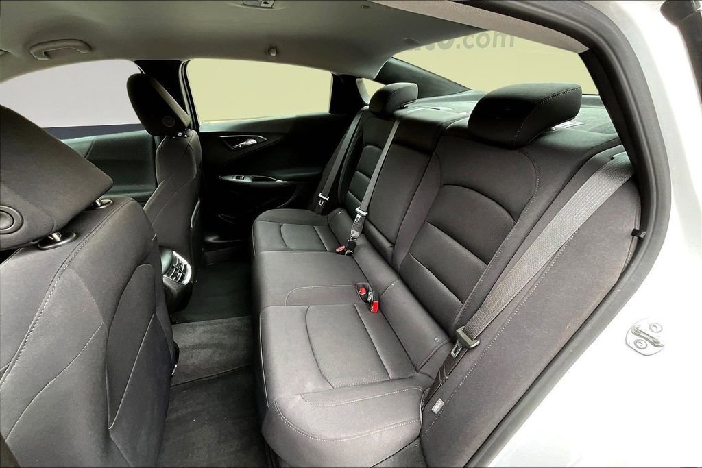Used 2024 Chevrolet Malibu LT image 20