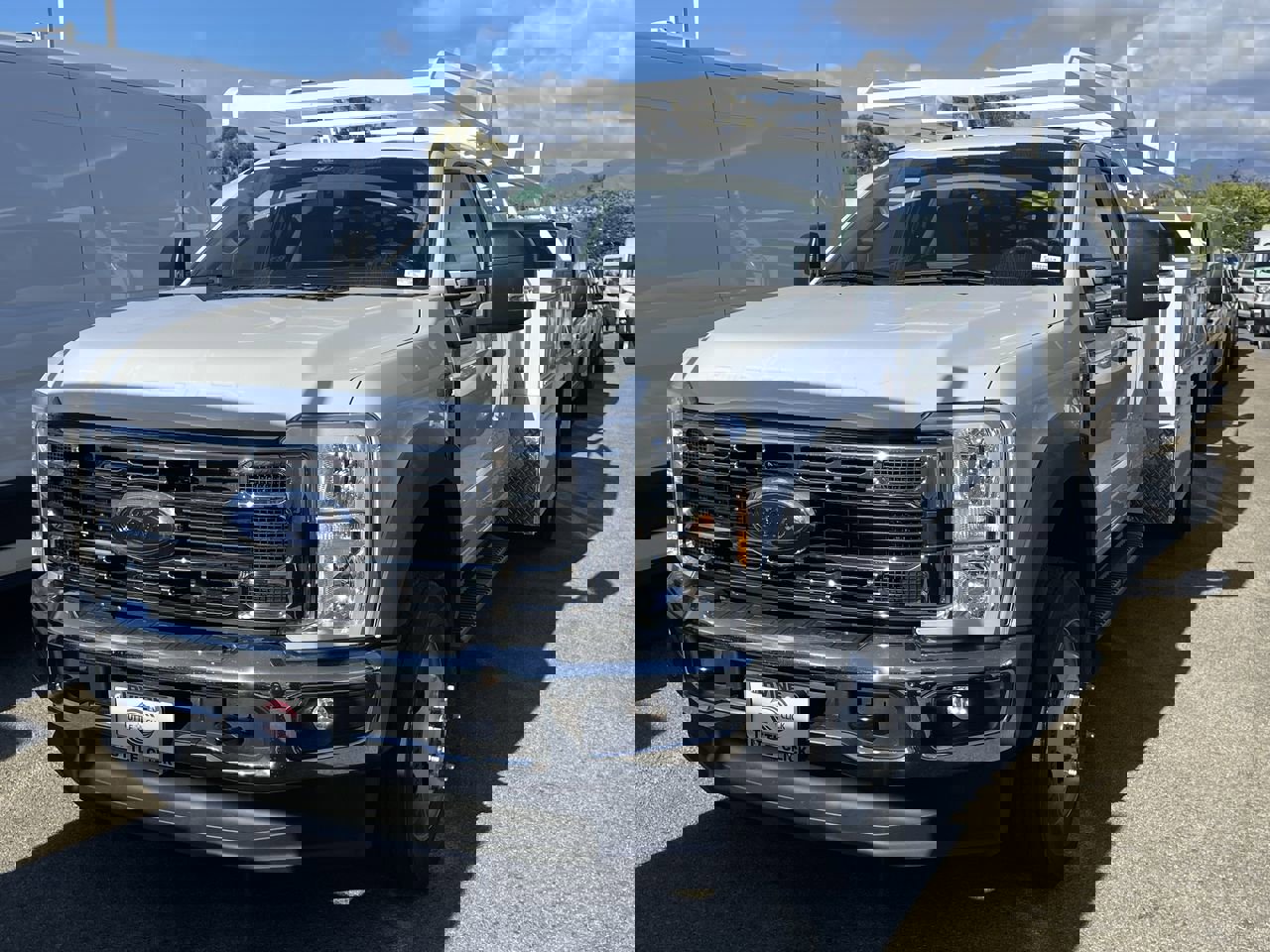 New 2026 Ford F550 2WD SuperCab Super Duty image 3