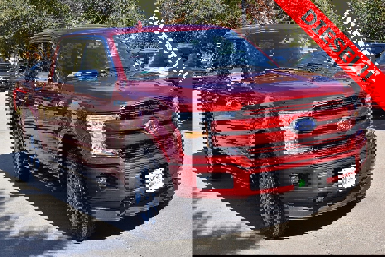 Used 2018 Ford F150 Lariat w/ Equipment Group 502A Luxury image 4