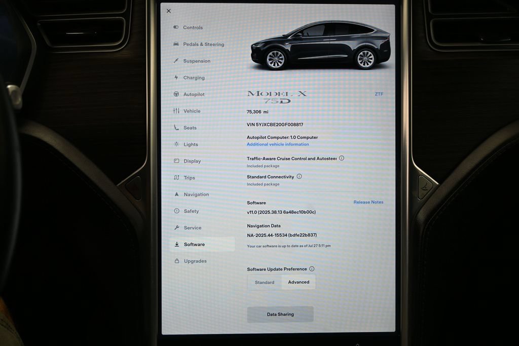 Used 2016 Tesla Model X 75D AWD/4WD image 33
