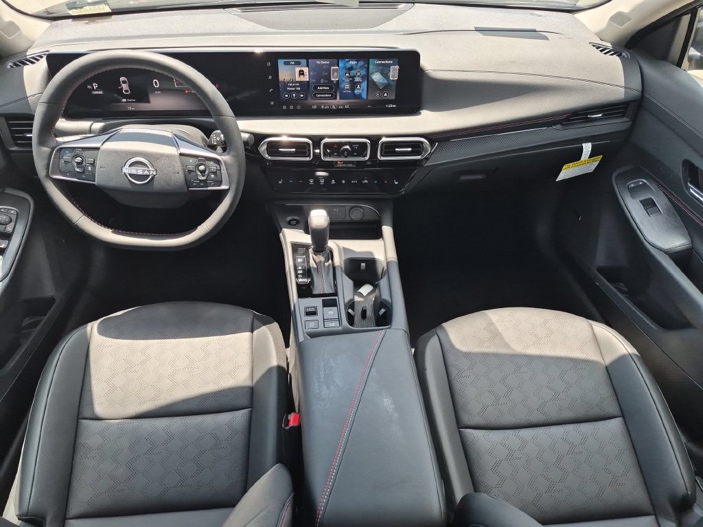 New 2026 Nissan Sentra SR w/ SR Premium Package FWD image 26