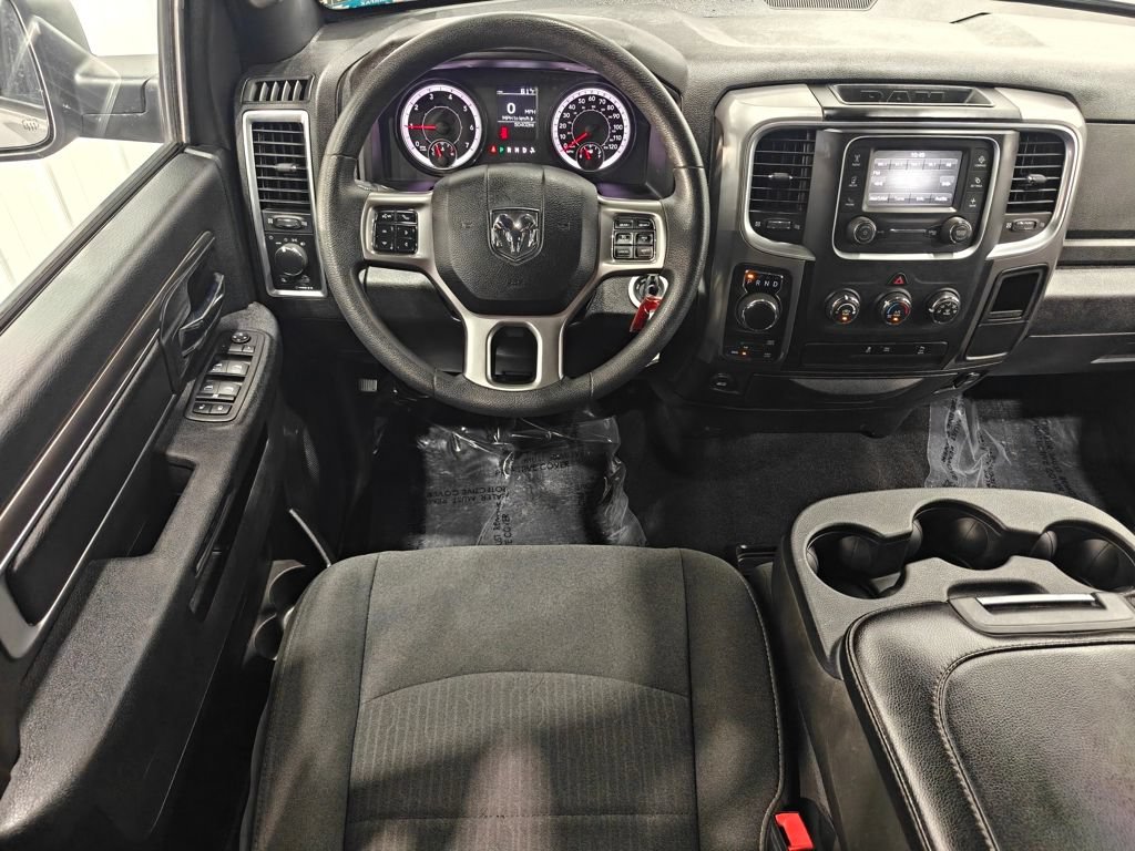 Used 2024 RAM 1500 Classic Warlock AWD/4WD image 4