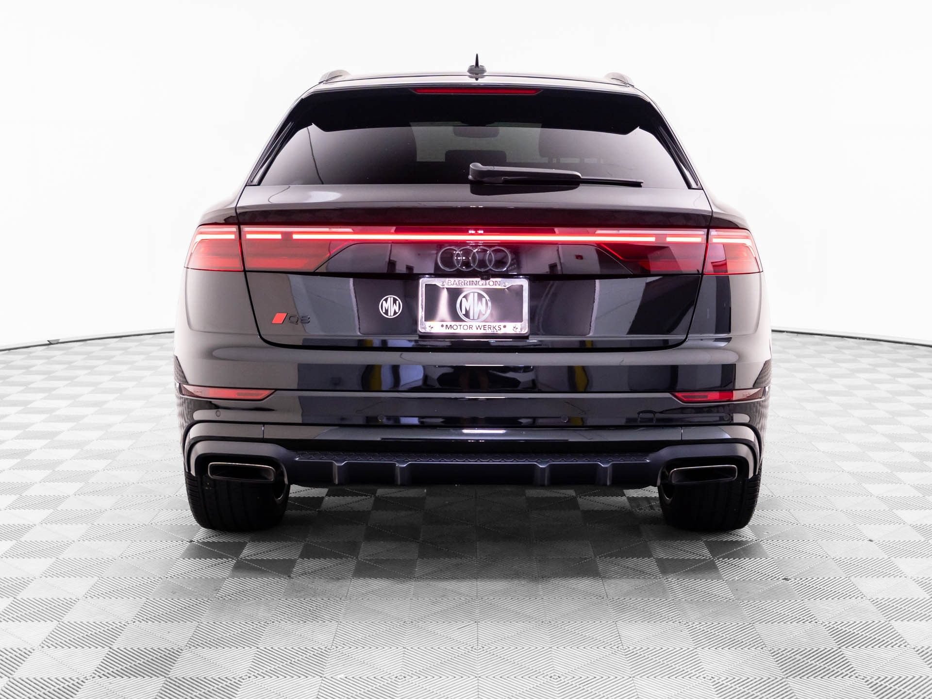 Used 2025 Audi Q8 Premium Plus AWD/4WD video 4