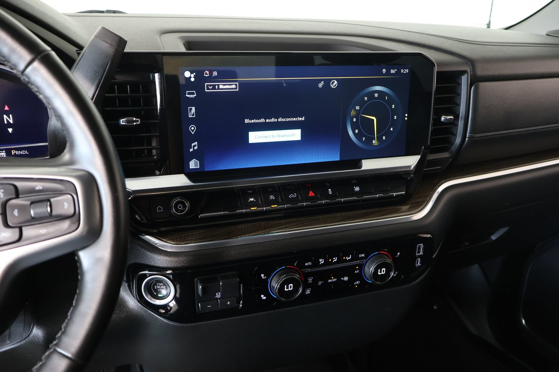 Used 2023 Chevrolet Silverado 1500 LT w/ Protection Package AWD/4WD image 5