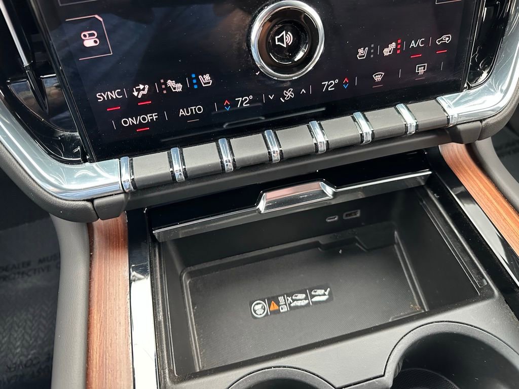 Certified 2025 GMC Yukon XL Denali image 26