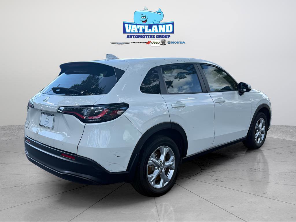 Certified 2025 Honda HR-V LX image 5