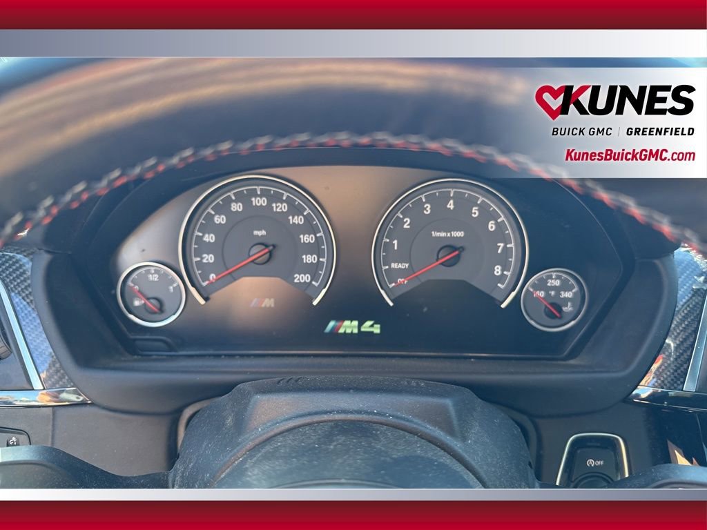 Used 2018 BMW M4 Convertible image 26
