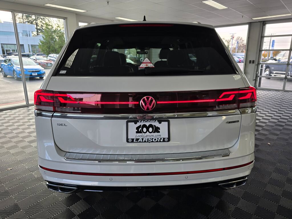 New 2026 Volkswagen Atlas SEL Premium R-Line image 5