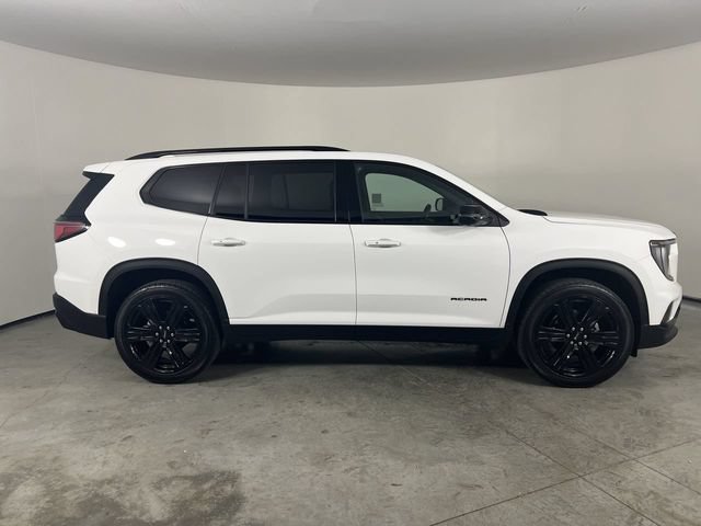 Used 2026 GMC Acadia Elevation w/ Black Edition FWD image 9