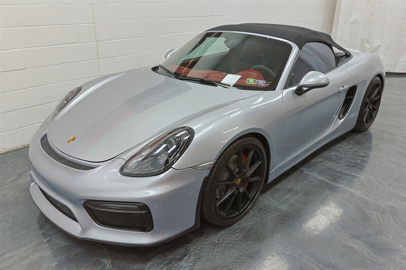 Used 2016 Porsche Boxster Spyder RWD image 41