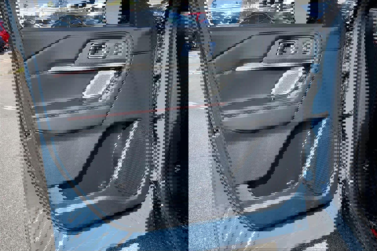 Certified 2025 Ford Explorer ST w/ Sun And Sound Package image 21