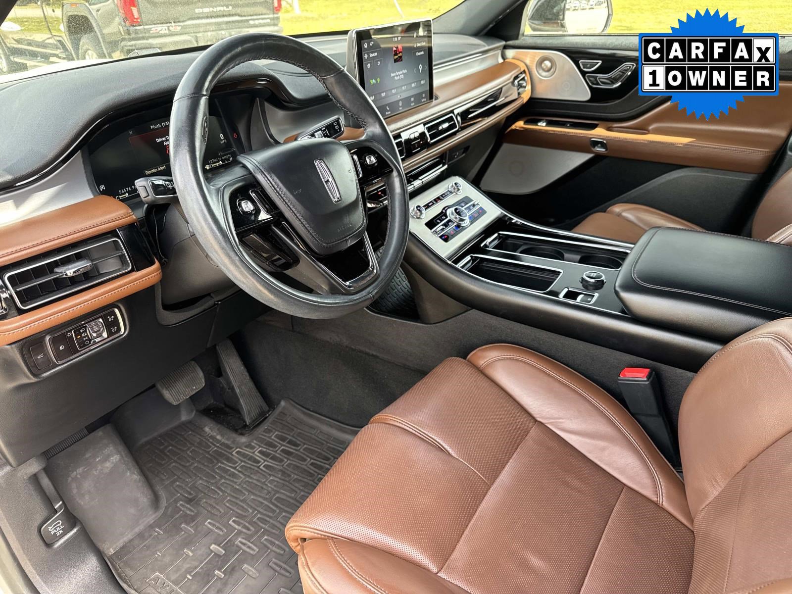 Used 2023 Lincoln Aviator Reserve w/ Equipment Group 201A RWD image 25