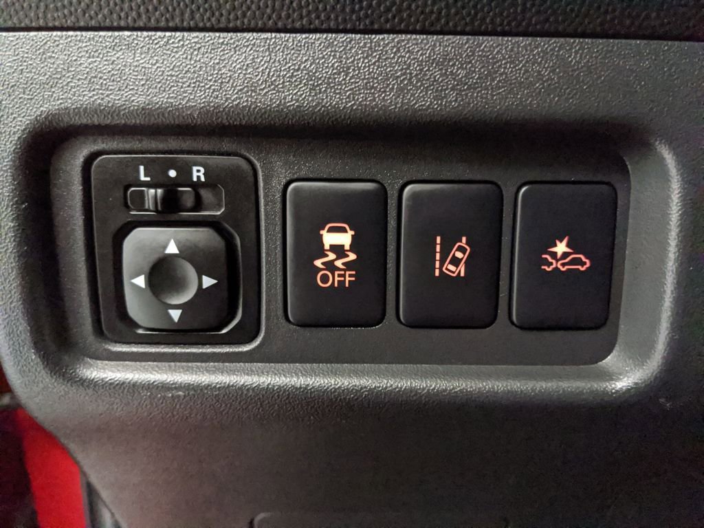 Used 2024 Mitsubishi Mirage Black Edition image 13