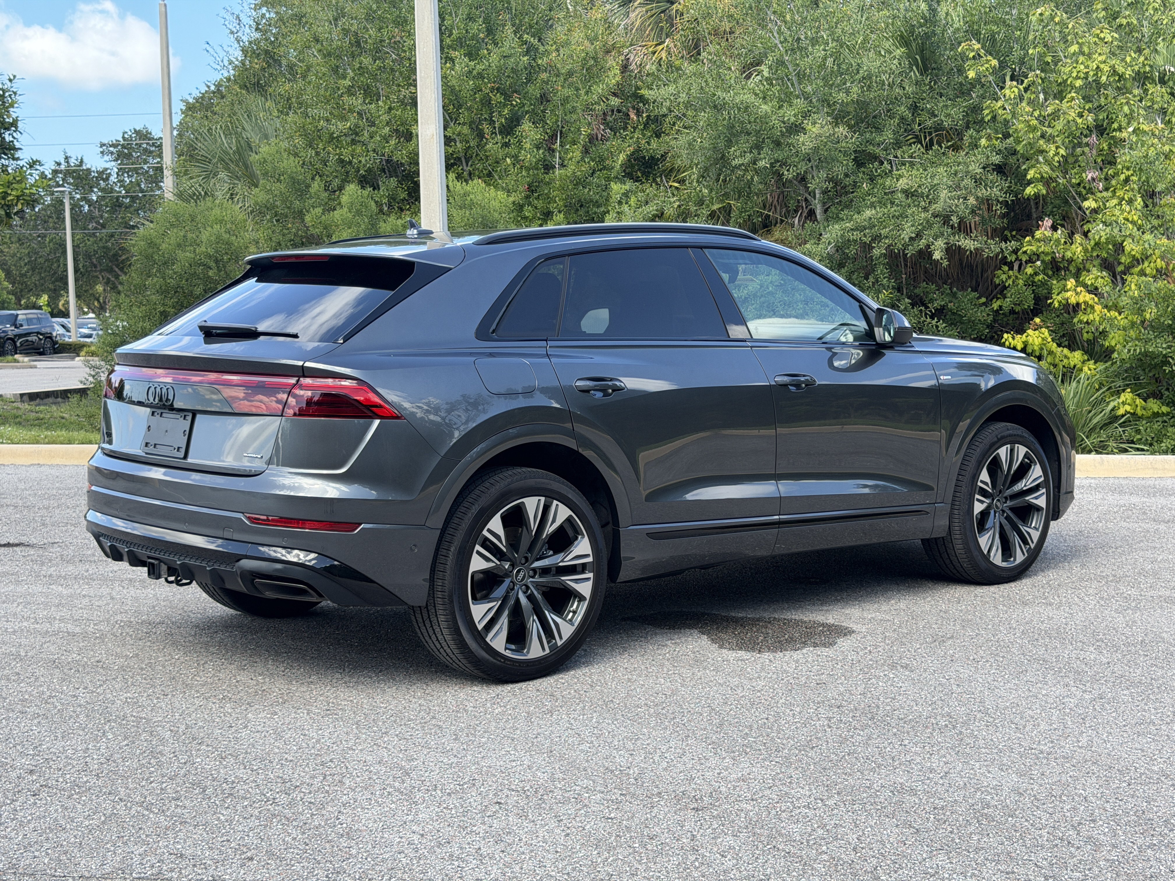 Certified 2026 Audi Q8 Premium Plus AWD/4WD image 8