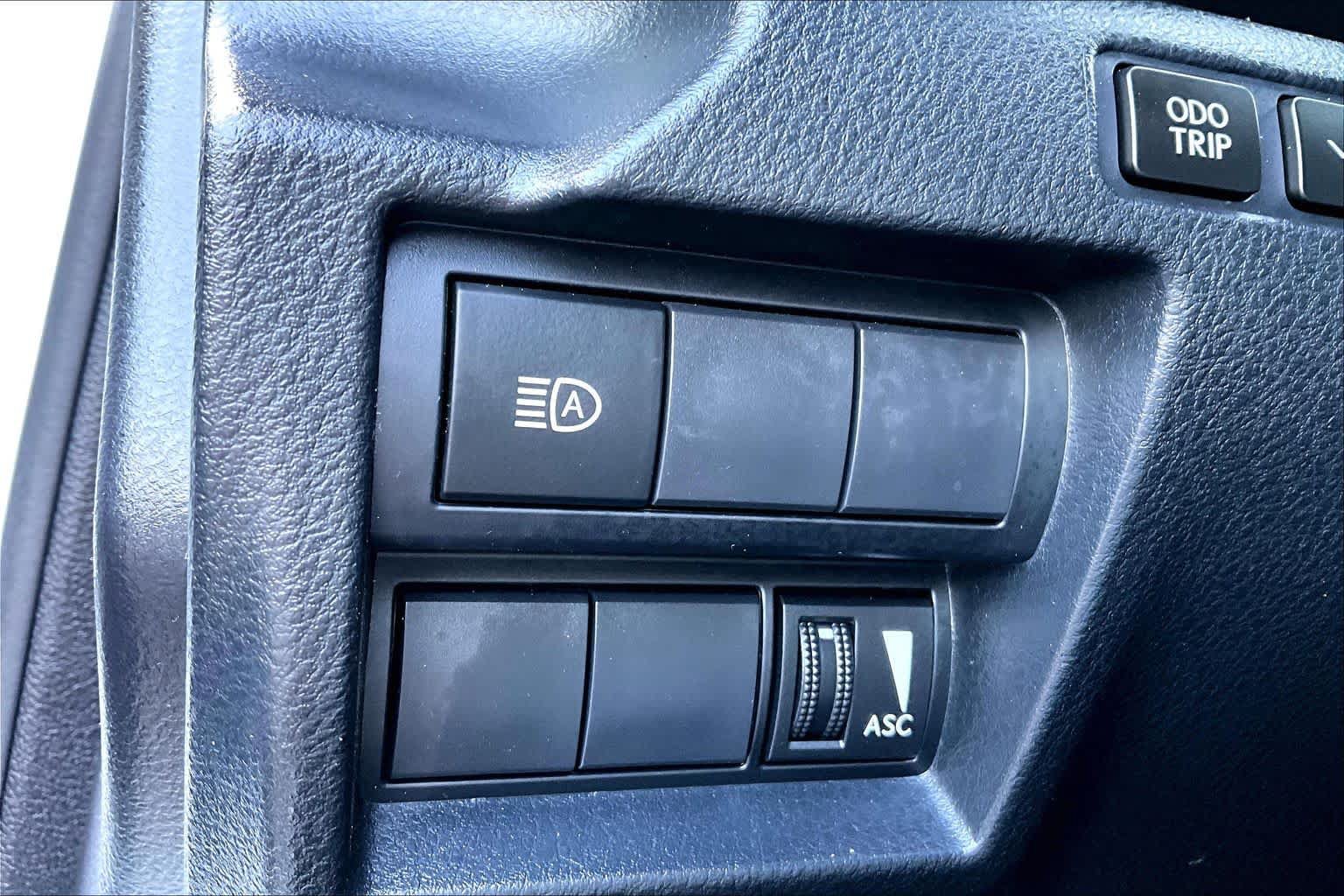 Used 2025 Lexus IS 350 F Sport AWD/4WD image 33