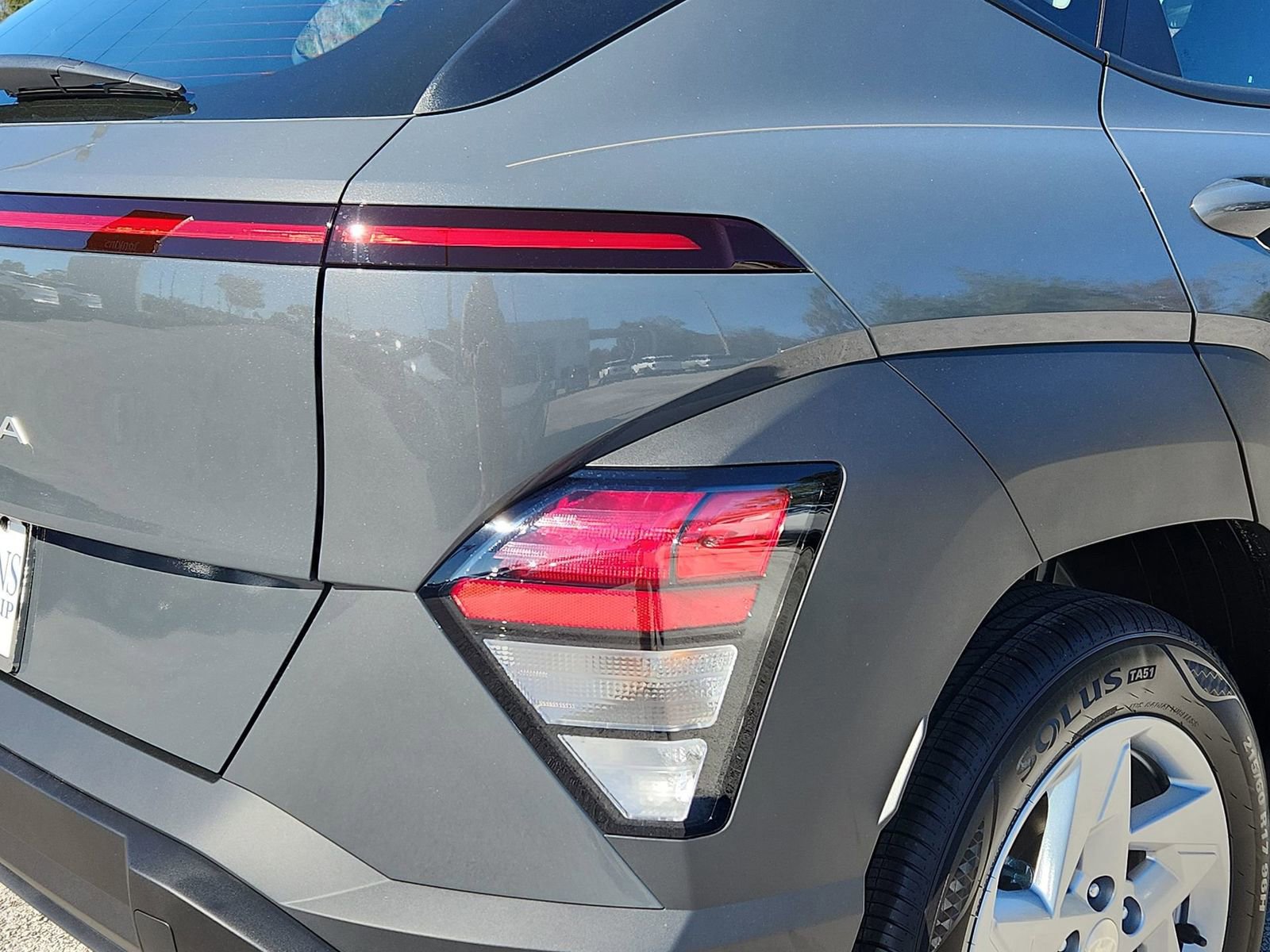 New 2026 Hyundai Kona SE image 7