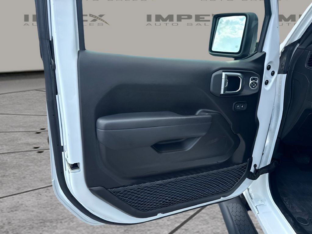 Used 2025 Jeep Wrangler Unlimited Sport AWD/4WD image 22