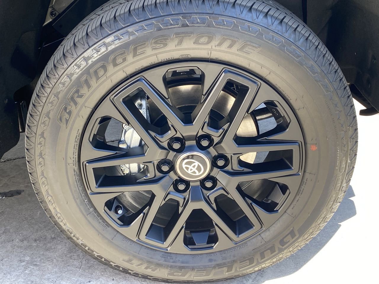 New 2026 Toyota Tundra SR5 image 9