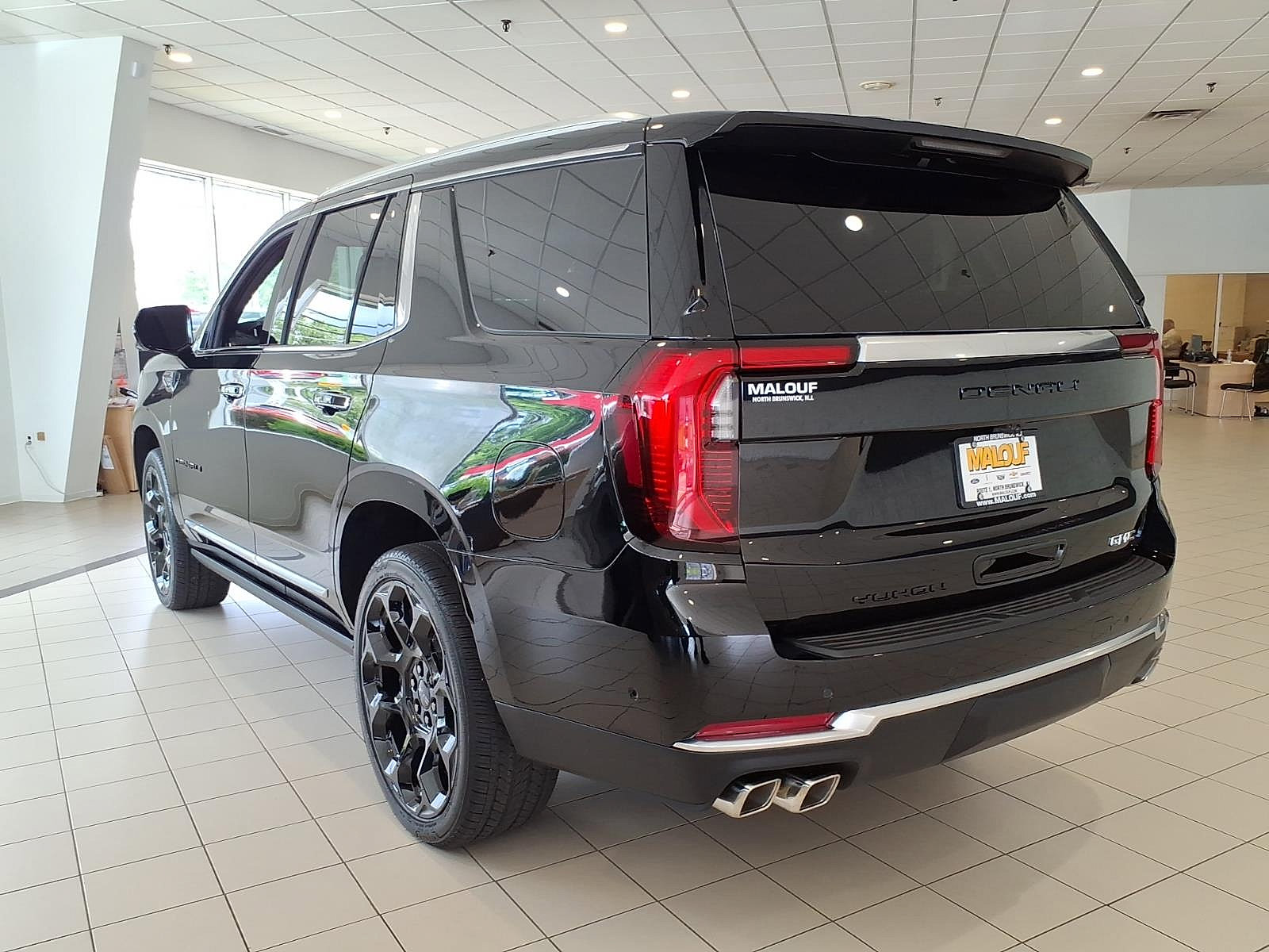 New 2026 GMC Yukon Denali AWD/4WD image 4