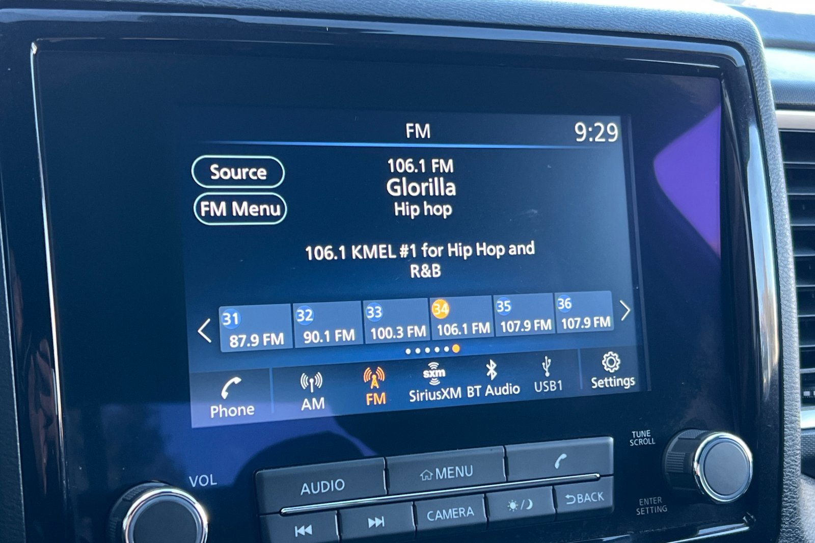 Used 2022 Nissan Frontier SV image 17