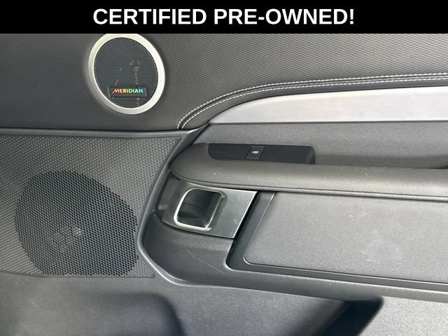 Certified 2025 Land Rover Discovery Dynamic SE AWD/4WD image 27