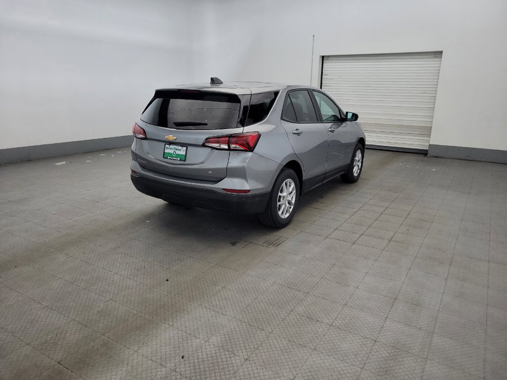 Used 2024 Chevrolet Equinox LS w/ LS Convenience Package AWD/4WD image 9