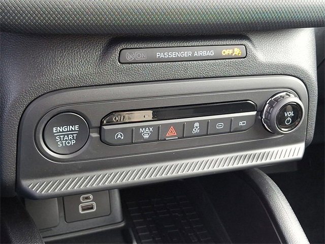 Used 2025 Ford Bronco Sport Big Bend w/ Convenience Package image 17