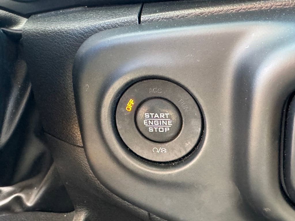 Used 2023 Jeep Wrangler Sahara 4xe image 14